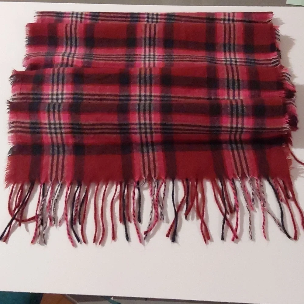 Boutique Burgundy/DARK Pinks Plaid Butter Soft Fringe Scarf Preppy Oversized
